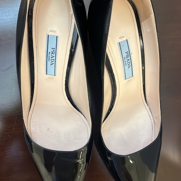 Prada Parent Leather Pumps. - Picture 8 of 12